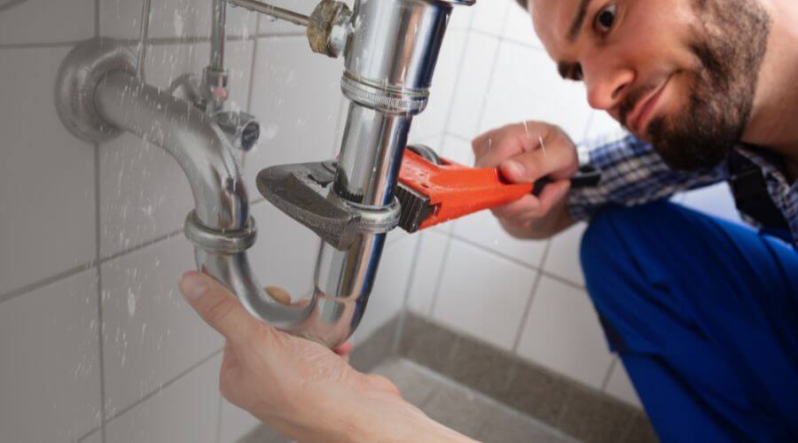Local tankless water heater installation in Waynesburg, KY